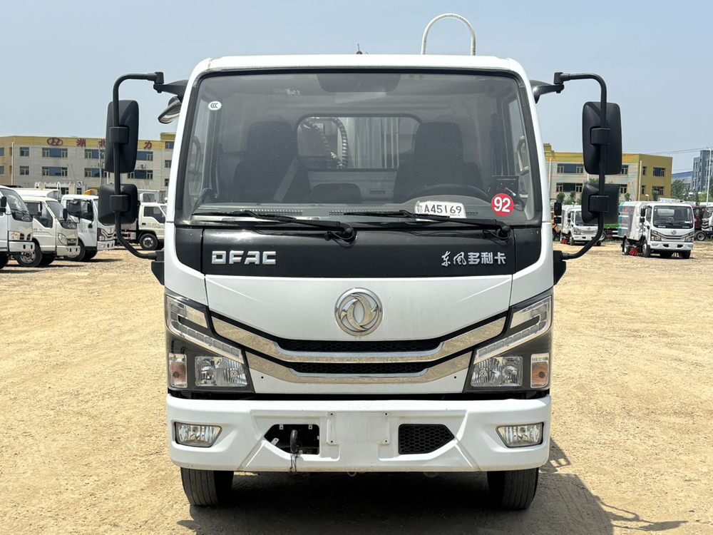 Used Dongfeng Compressed Garbage Truck A0092 For Sale From China