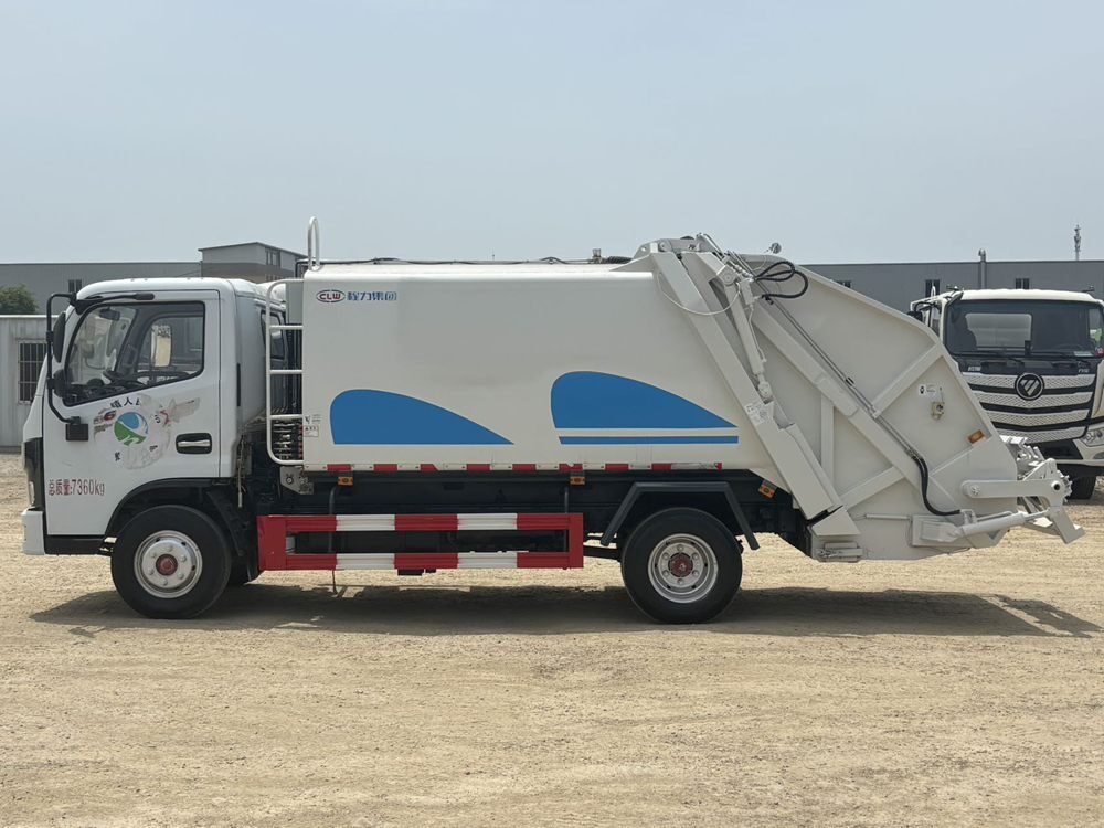 Used Dongfeng Compressed Garbage Truck A0092 For Sale From China