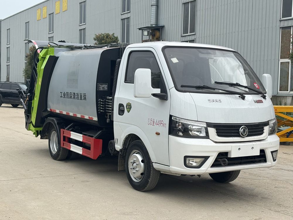Used Dongfeng Compressed Garbage Truck A0097 For Sale From China