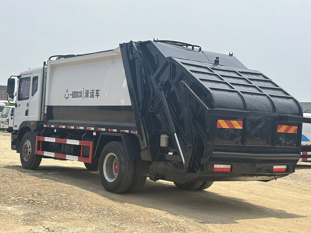 Used Dongfeng Compressed Garbage Truck A0098 For Sale From China