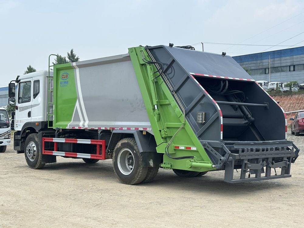 Used Dongfeng Compressed Garbage Truck A0102 For Sale From China