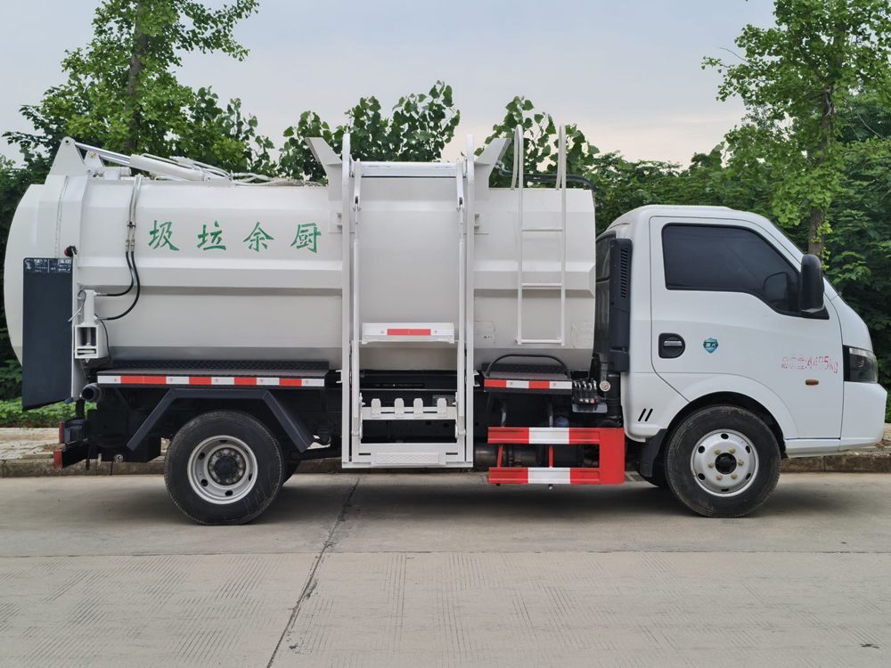 Used Dongfeng Food Waste Truck A0109 For Sale From China
