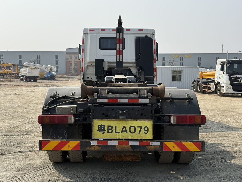 Used Foton Hooklift Truck A0046 For Sale From China