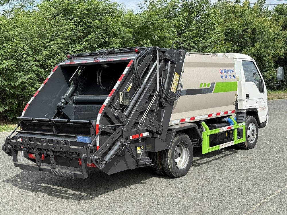 Used Foton Compressed Garbage Truck A0115 For Sale From China